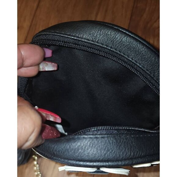 Round Crossbody  - Picture 3 of 4